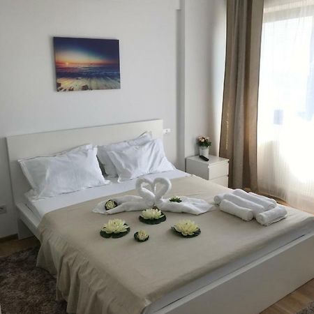 דירות מאמאיה Apartament Cristina מראה חיצוני תמונה