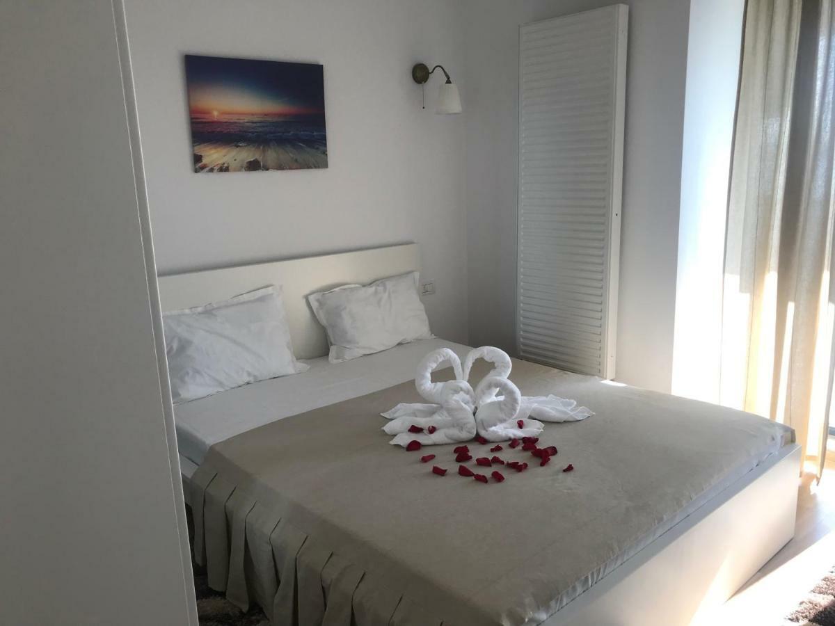 דירות מאמאיה Apartament Cristina מראה חיצוני תמונה