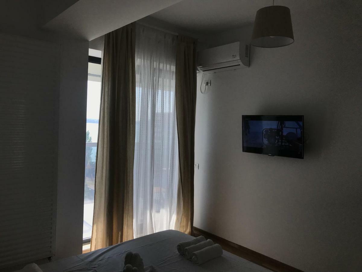 דירות מאמאיה Apartament Cristina מראה חיצוני תמונה